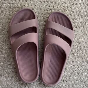 Bombas Sandals